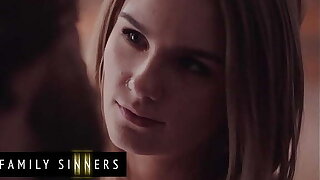 Brad Newman Patois Resist His Step Daughter (Natalie Knight) When She Sneaks Into His Bed - Family Sinners